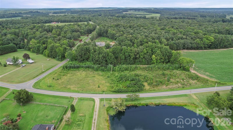 6543 Barrier Store Rd, Concord, NC 28124