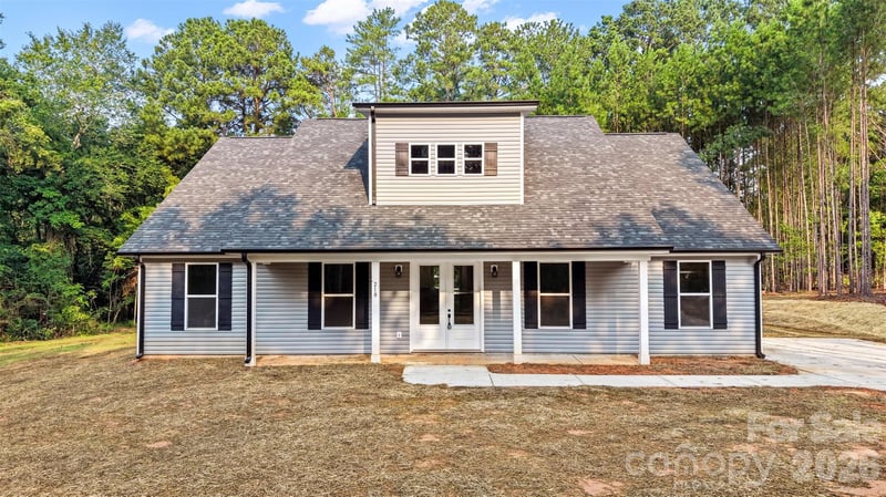 210 Silver Creek Dr, Concord, NC 28027