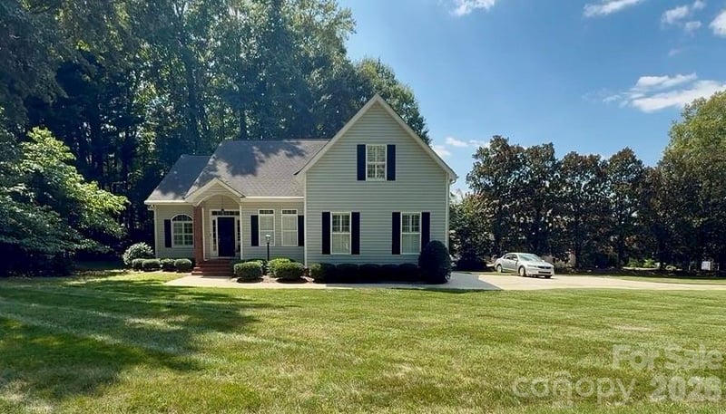 952 Lake Club Dr, Rock Hill, SC 29732