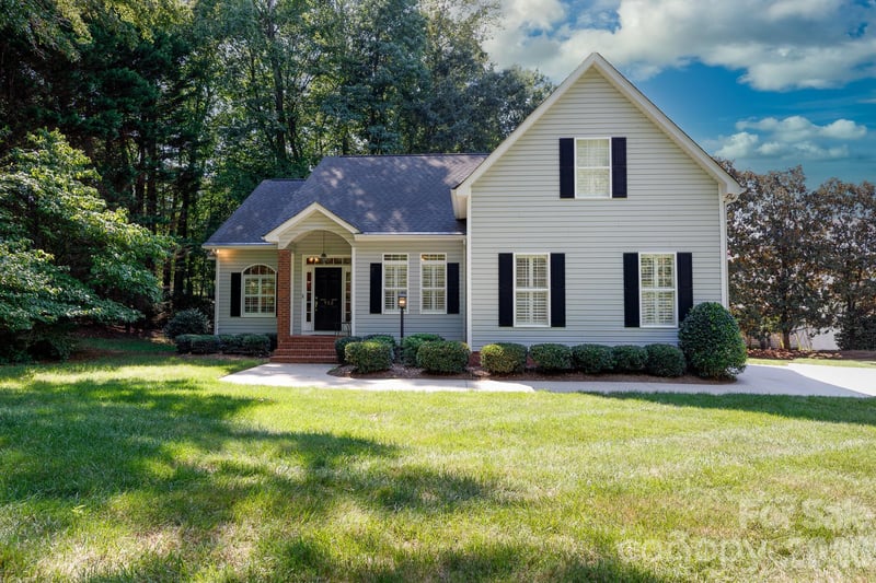 952 Lake Club Dr, Rock Hill, SC 29732