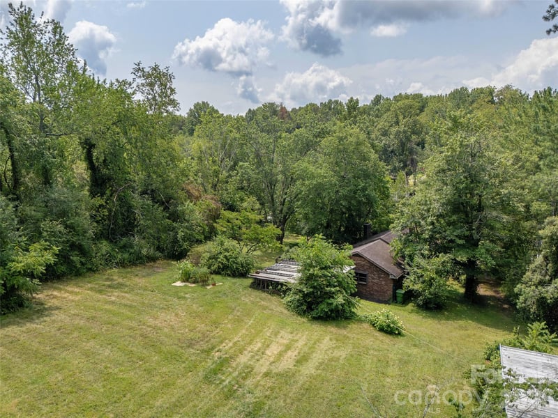 11 Cub Rd #4, Asheville, NC 28806