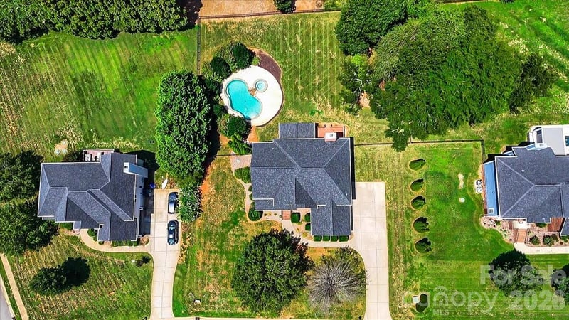 109 Pauls Ln, Mooresville, NC 28117