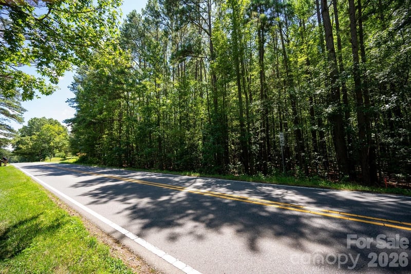 2804 Forest Lawn Dr, Weddington, NC 28104