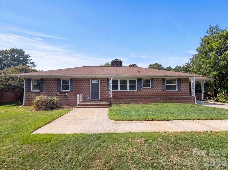 411 Roy Eaker Rd, Cherryville, NC 28021