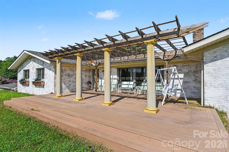 184 Hawkins Holler Dr, Salisbury, NC 28146