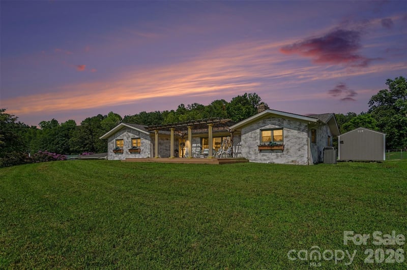 184 Hawkins Holler Dr, Salisbury, NC 28146
