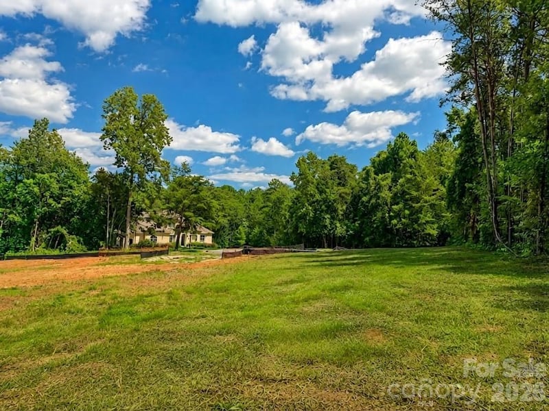 3533 Manna Ln, Mount Holly, NC 28120
