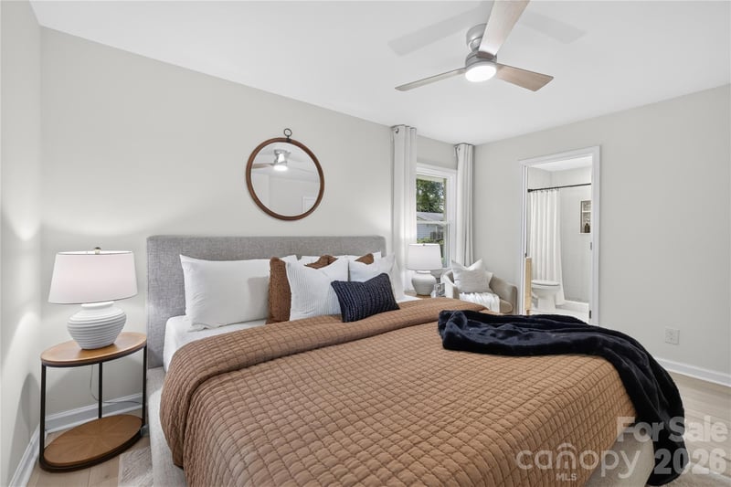3826 Sudbury Rd, Charlotte, NC 28205