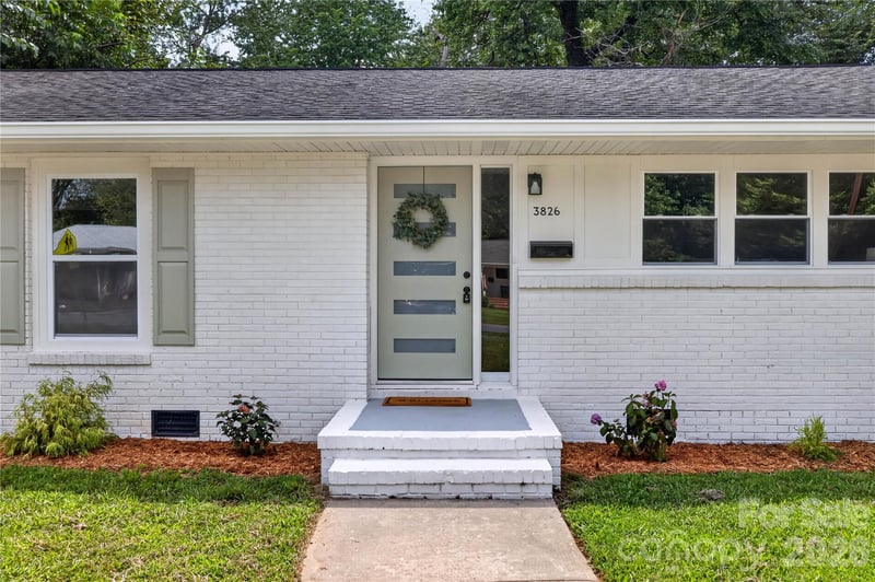 3826 Sudbury Rd, Charlotte, NC 28205
