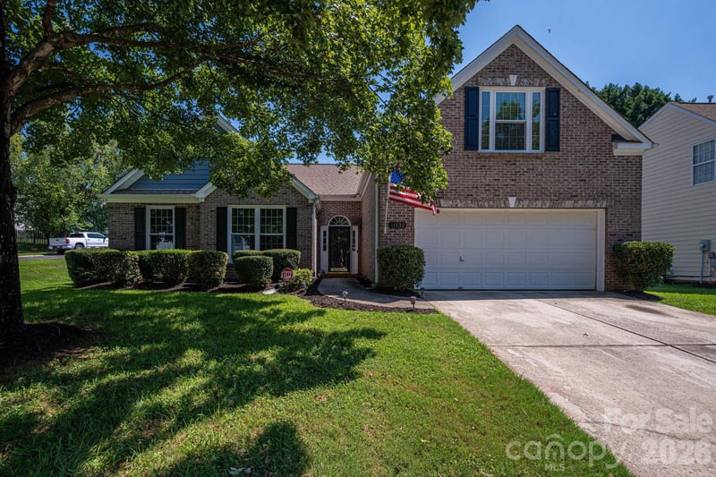11132 Chastain Parc Dr, Charlotte, NC 28216