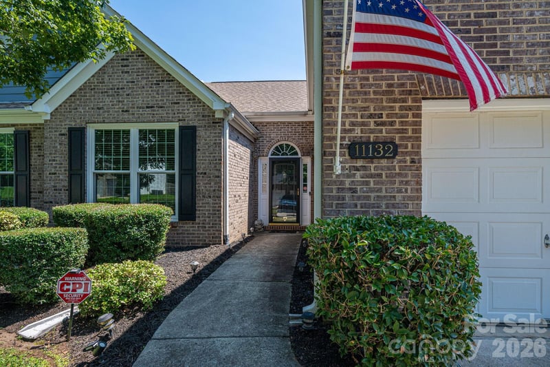 11132 Chastain Parc Dr, Charlotte, NC 28216