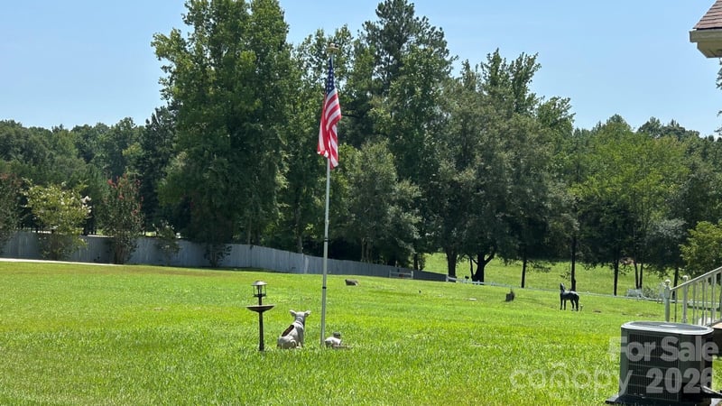 2323 Cherry Rd, Catawba, SC 29704