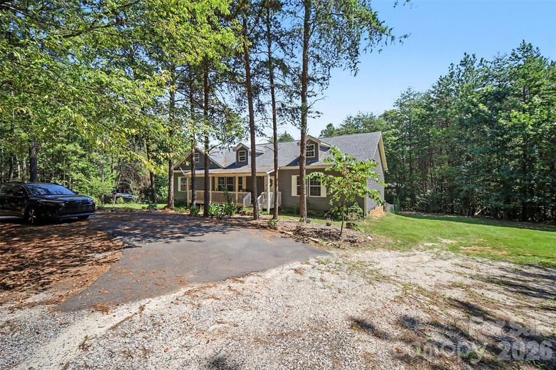 2702 Henry Knob Rd, Clover, SC 29710