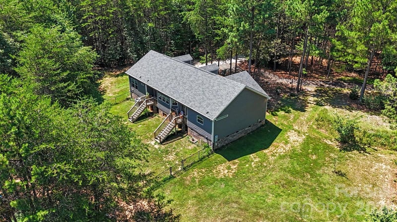 2702 Henry Knob Rd, Clover, SC 29710