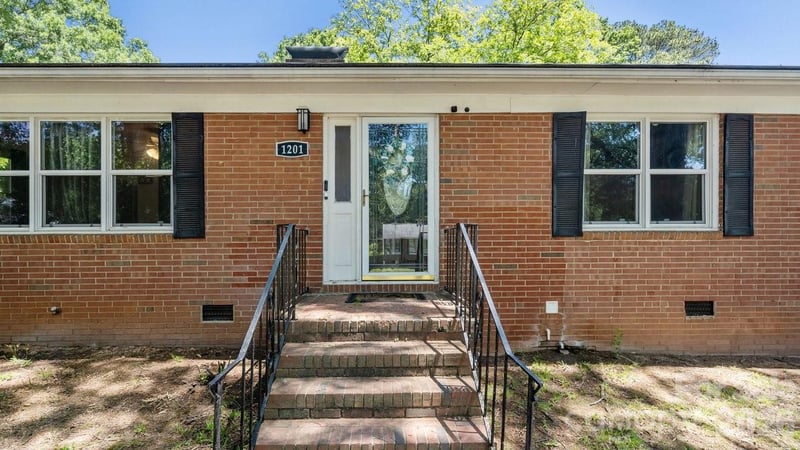 1201 Memory Ln, Monroe, NC 28112