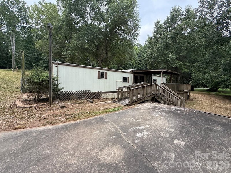 3154 Lake Wylie Dr, Rock Hill, SC 29732