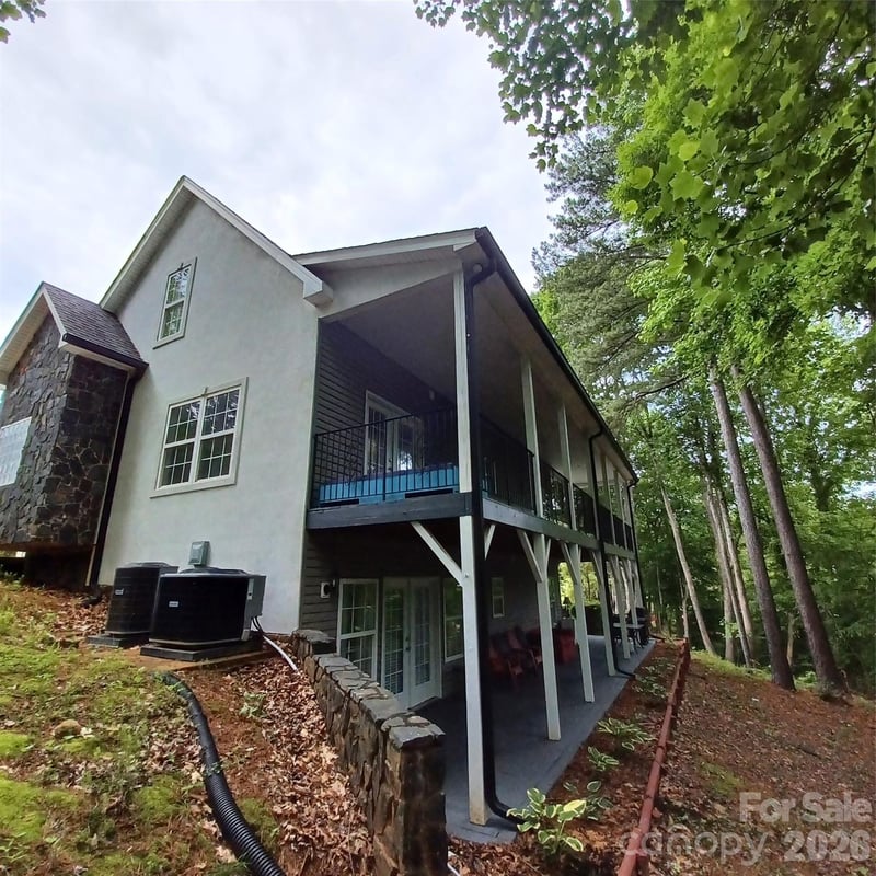 3645 Lake Bluff Dr, Sherrills Ford, NC 28763
