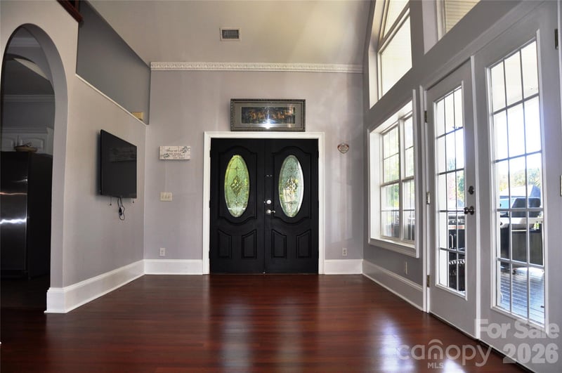 3645 Lake Bluff Dr, Sherrills Ford, NC 28763