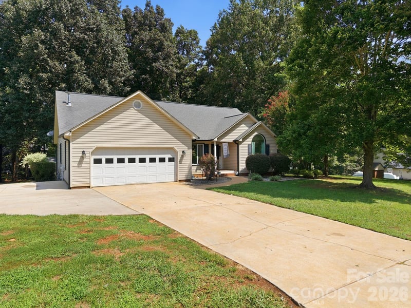 120 Strawberry Ln, Salisbury, NC 28147