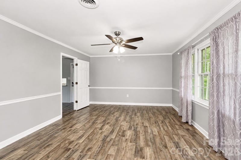 535 Carolina Ave, Statesville, NC 28677