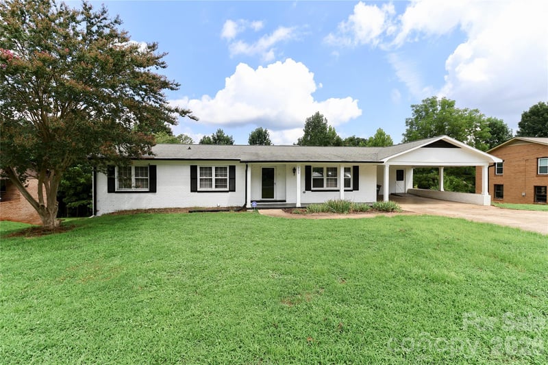 535 Carolina Ave, Statesville, NC 28677