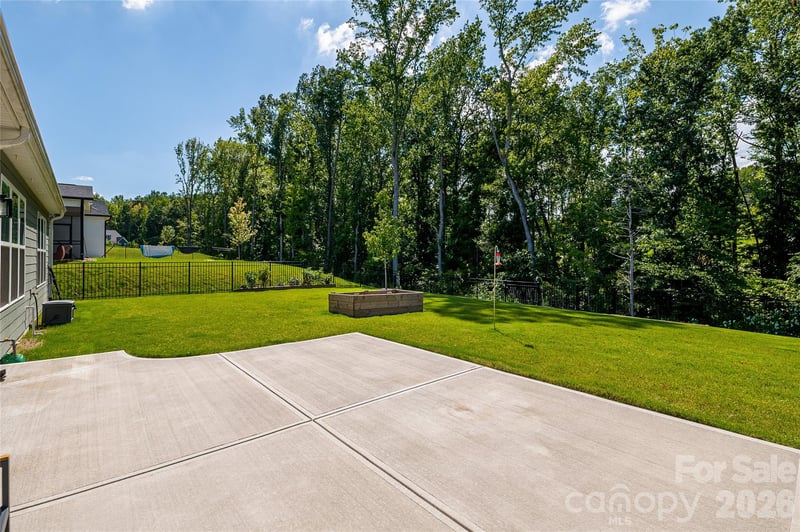 2566 Red Hill St, Concord, NC 28027