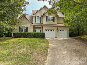 2600 Rustic Ridge Ct, Charlotte, NC 28270