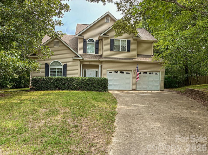 2600 Rustic Ridge Ct, Charlotte, NC 28270