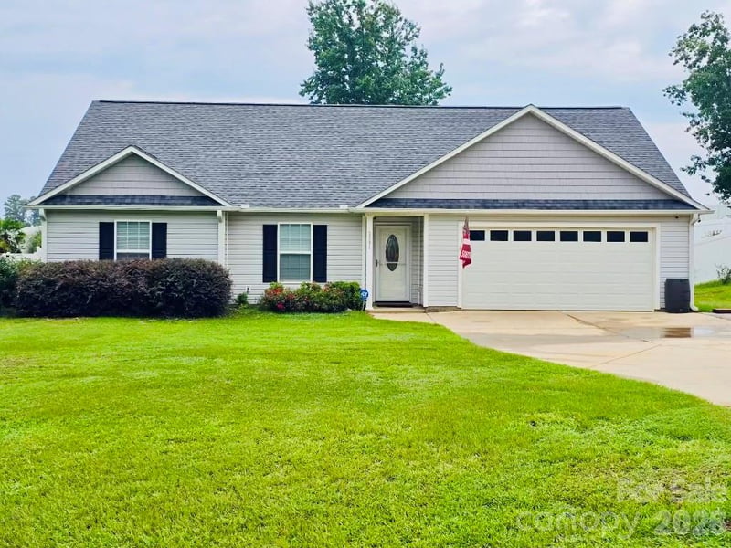 3301 Silver Fox Cir, Lancaster, SC 29720