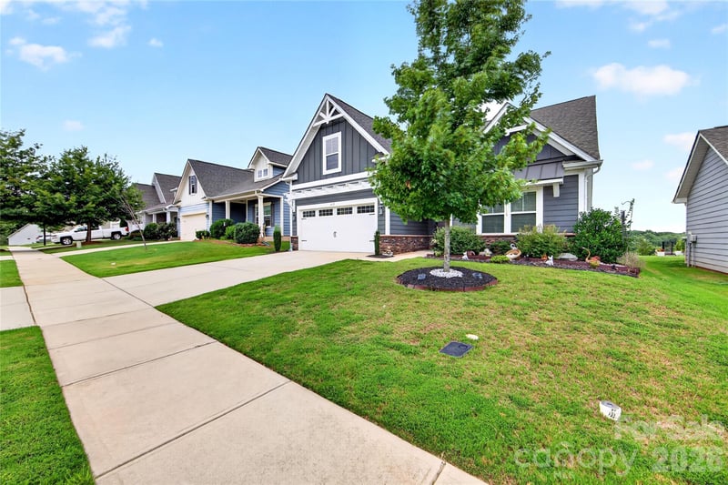 115 Jana Dr, Statesville, NC 28677