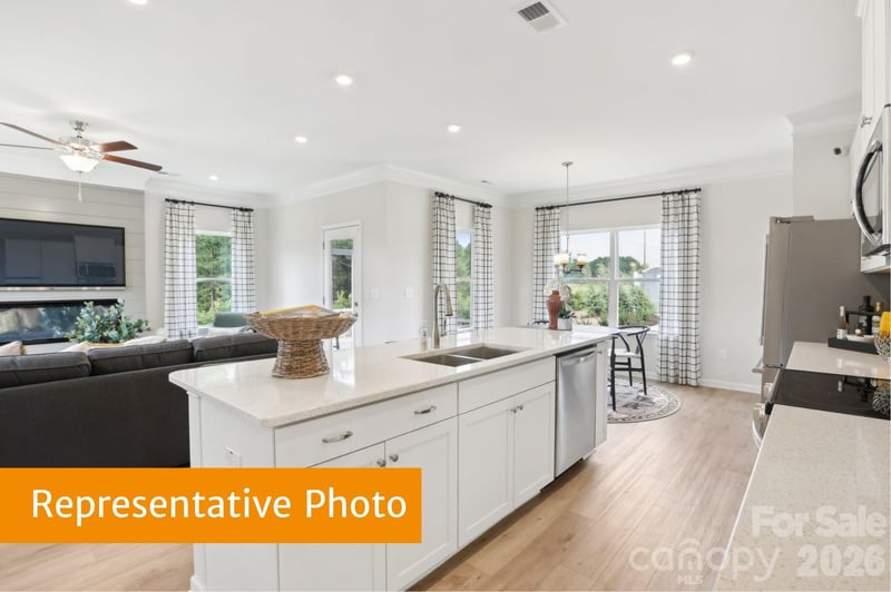 4220 Ruth Creek Ct, Charlotte, NC 28216