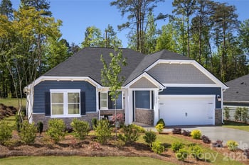 6042 Bella Vista Dr, Denver, NC 28037