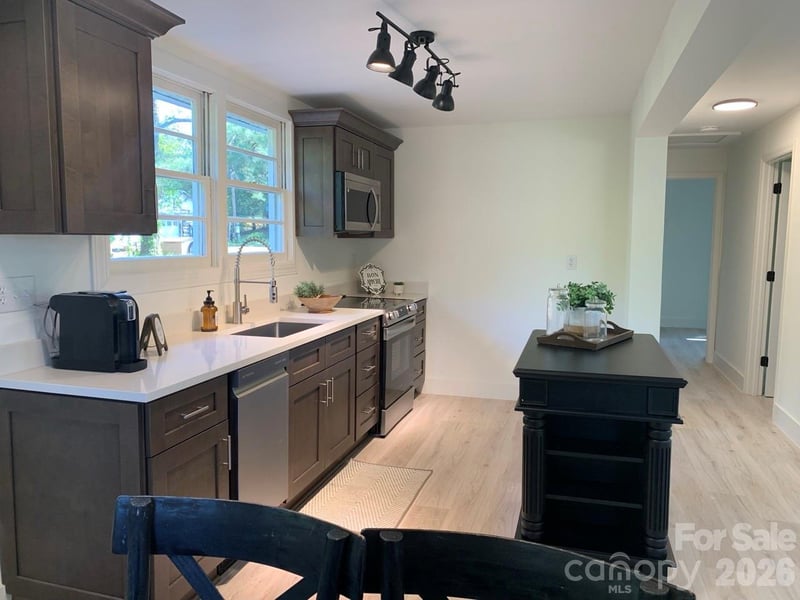 188 Bailey Rd, Mooresville, NC 28117