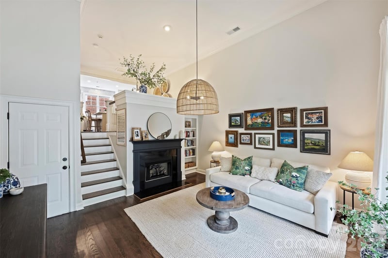 4913 S Hill View Dr, Charlotte, NC 28210