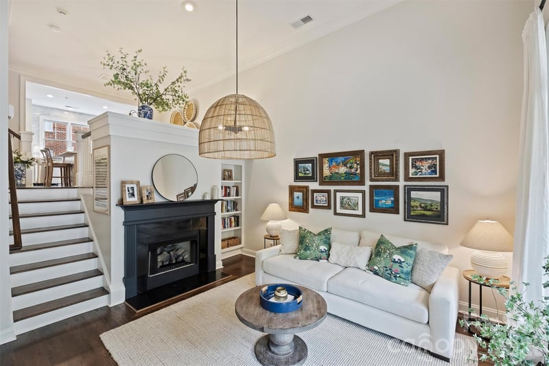 4913 S Hill View Dr, Charlotte, NC 28210
