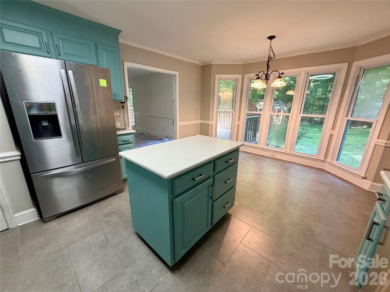 5424 Gristmill Ln, Charlotte, NC 28227
