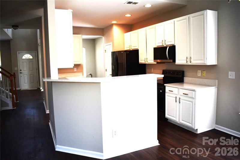 10932 Stone Trail Rd, Charlotte, NC 28213