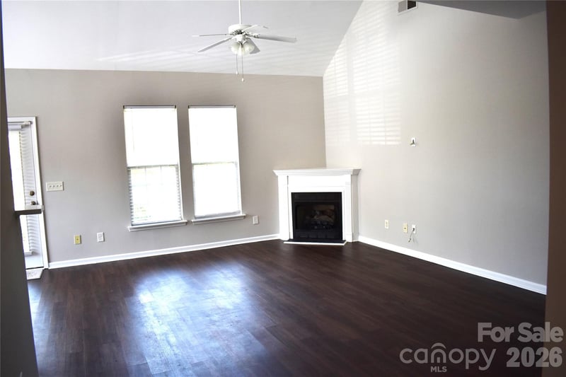 10932 Stone Trail Rd, Charlotte, NC 28213