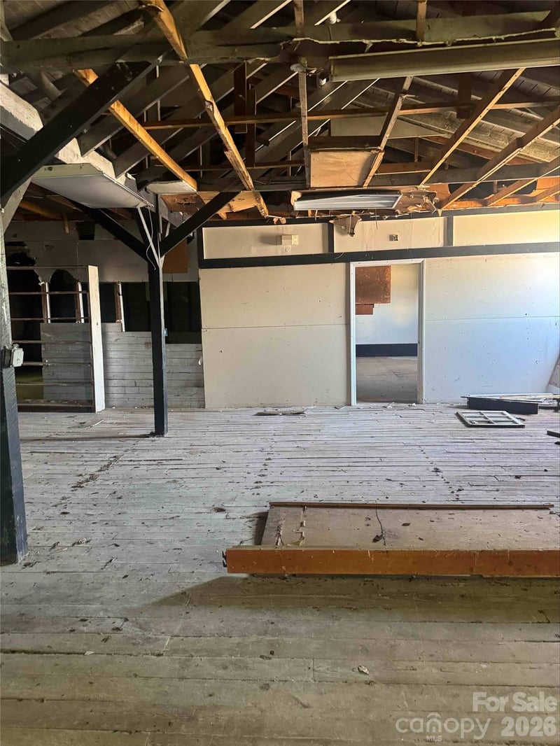 529 Broad St, Gastonia, NC 28054