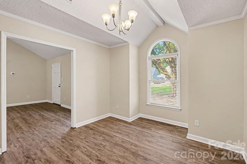 11616 Bowsby Ct, Charlotte, NC 28215