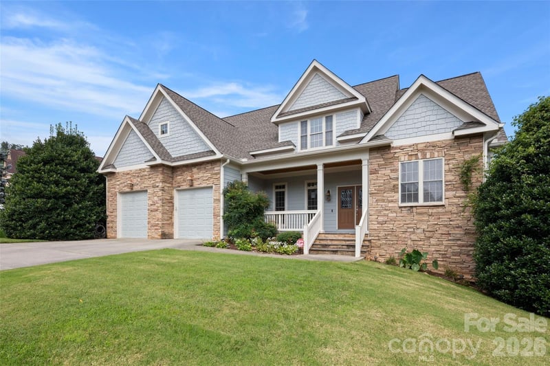 37 Stone House Rd, Arden, NC 28704
