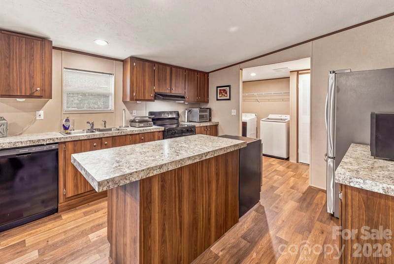 1496 Rock Spring Rd, Mill Spring, NC 28756