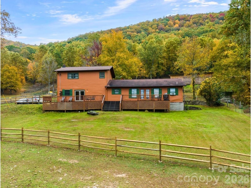 540 Duncan Creek Rd, Fletcher, NC 28732