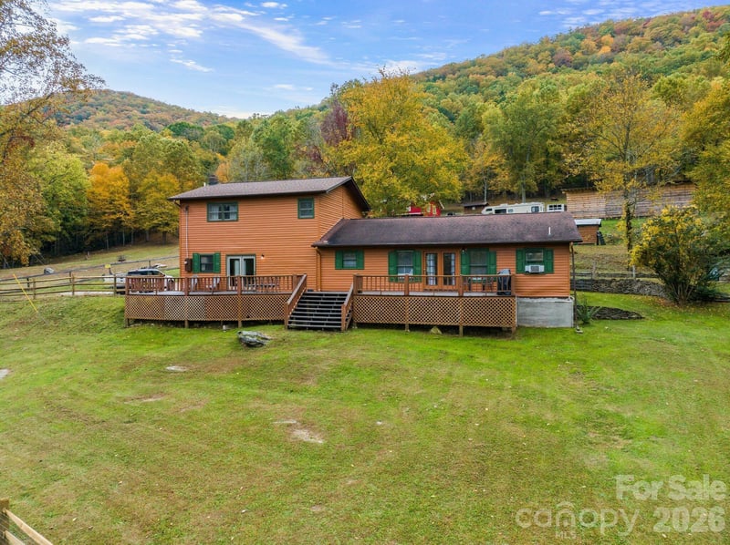 540 Duncan Creek Rd, Fletcher, NC 28732