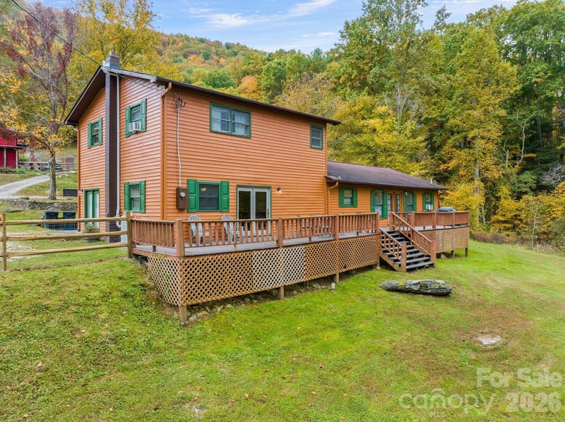 540 Duncan Creek Rd, Fletcher, NC 28732