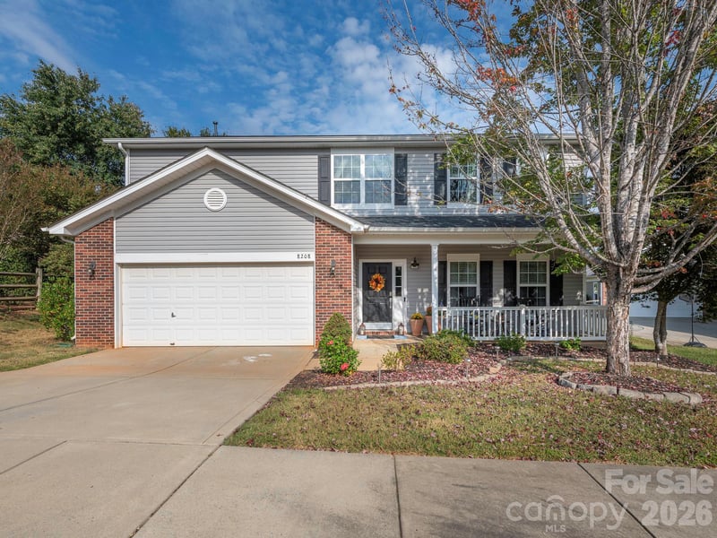 8208 Stourhead Gardens Ln, Waxhaw, NC 28173