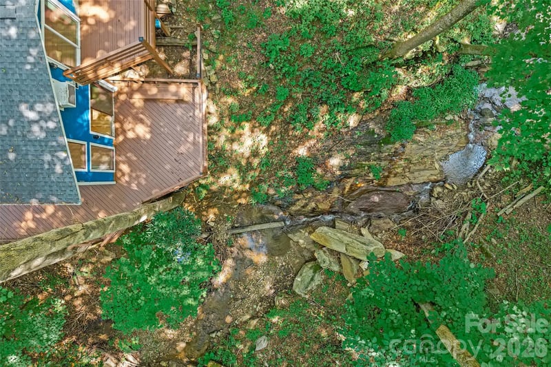 48 Gold Finch Ln, Maggie Valley, NC 28751