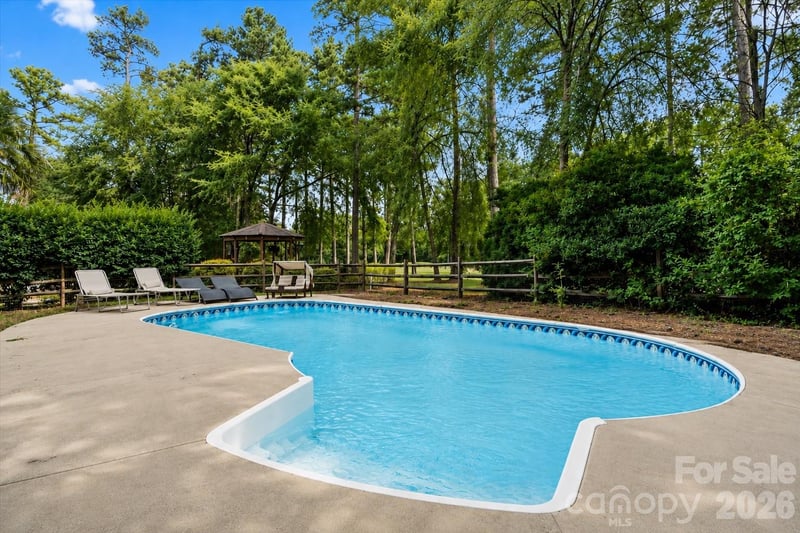 4519 Crownvista Dr, Charlotte, NC 28269