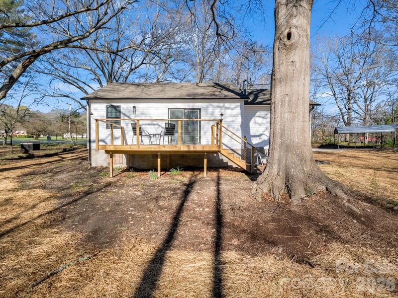 1325 W Nc Hwy 150 Hw, Lincolnton, NC 28092