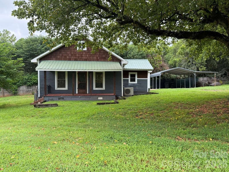 3466 Roberta Rd, Concord, NC 28027